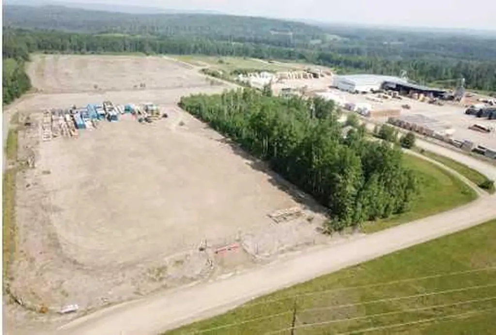 18226A Township Road 532 Edson AB T7E 3B3
