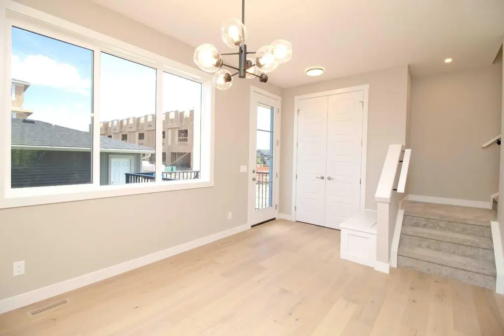 302 Sundown Road Cochrane AB T4C 3H2