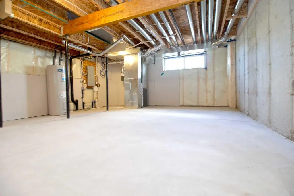 302 Sundown Road Cochrane AB T4C 3H2