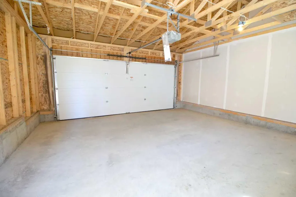 302 Sundown Road Cochrane AB T4C 3H2