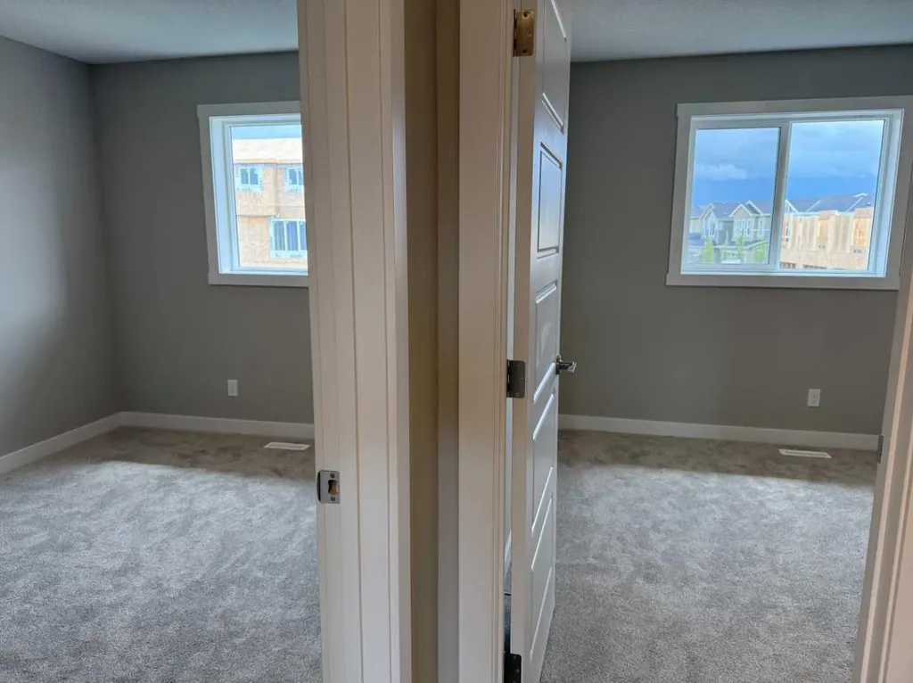 302 Sundown Road Cochrane AB T4C 3H2