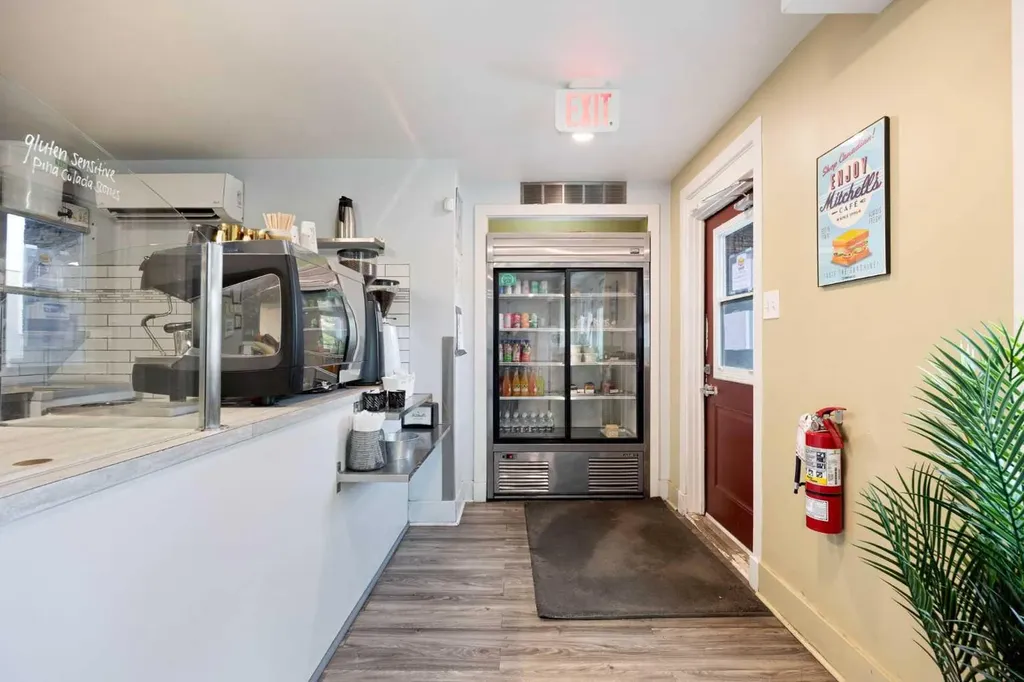 10015 Main Street Fort Mcmurray AB T9H2G4