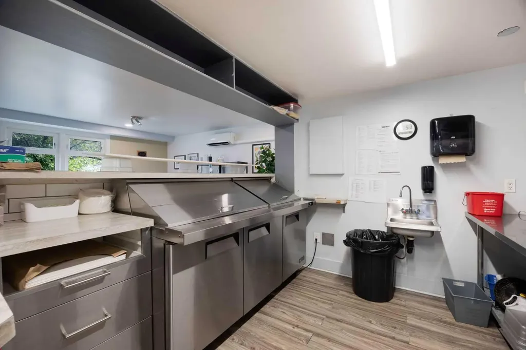 10015 Main Street Fort Mcmurray AB T9H2G4