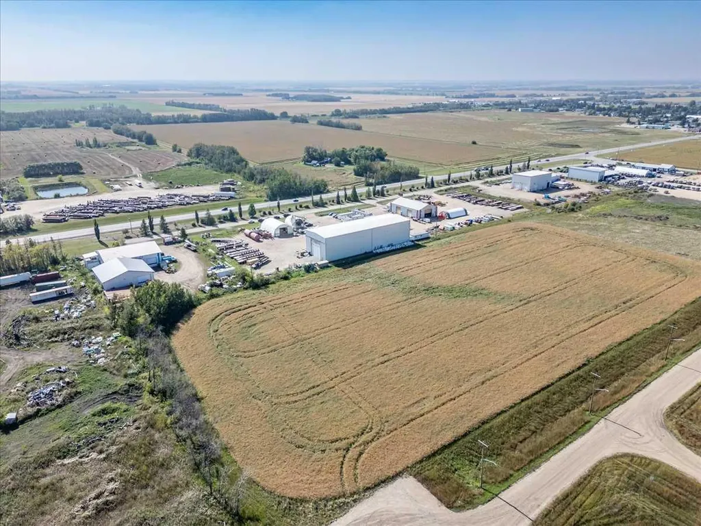 Lot 1, Block 1 Plan 1722074 Calmar AB T0C 0V0