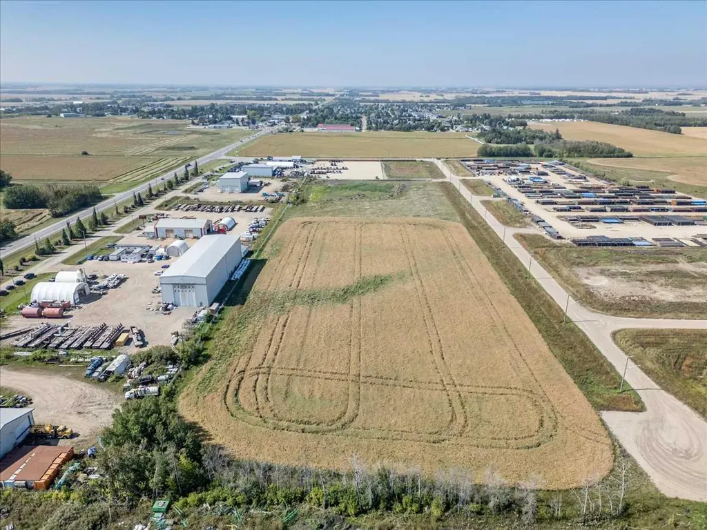 Lot 1, Block 1 Plan 1722074 Calmar AB T0C 0V0