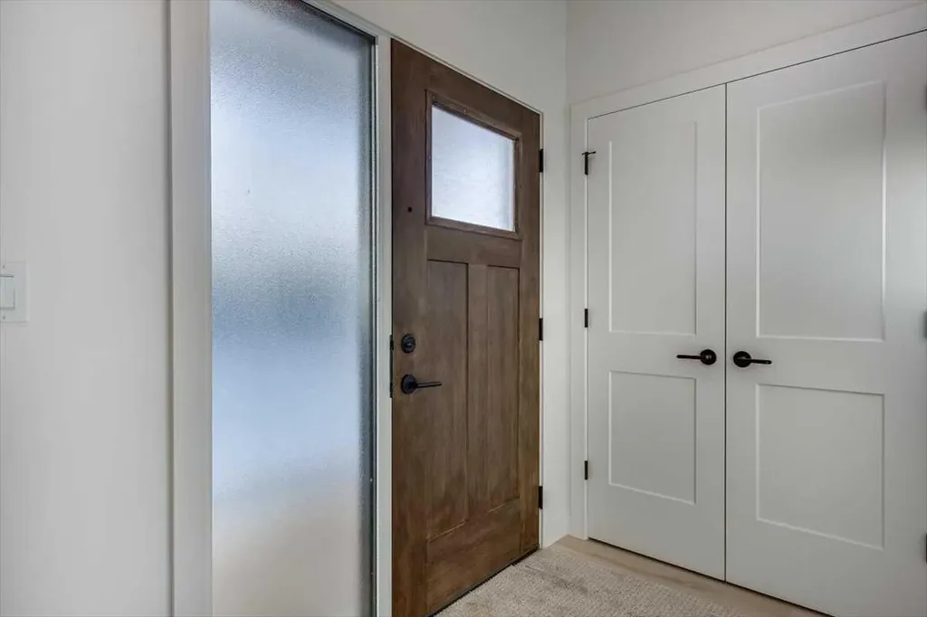 36 Memorial Parkway Rural Red Deer County AB T4E 3B7