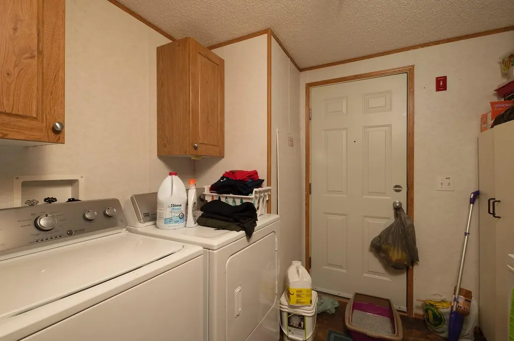 240 Palomino Close Fort Mcmurray AB T9H 5M2