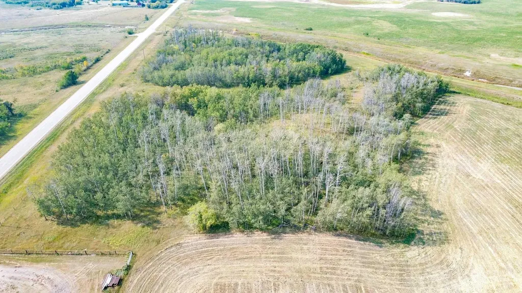 On Highway 601 Rural Lacombe County AB T0C 0B0