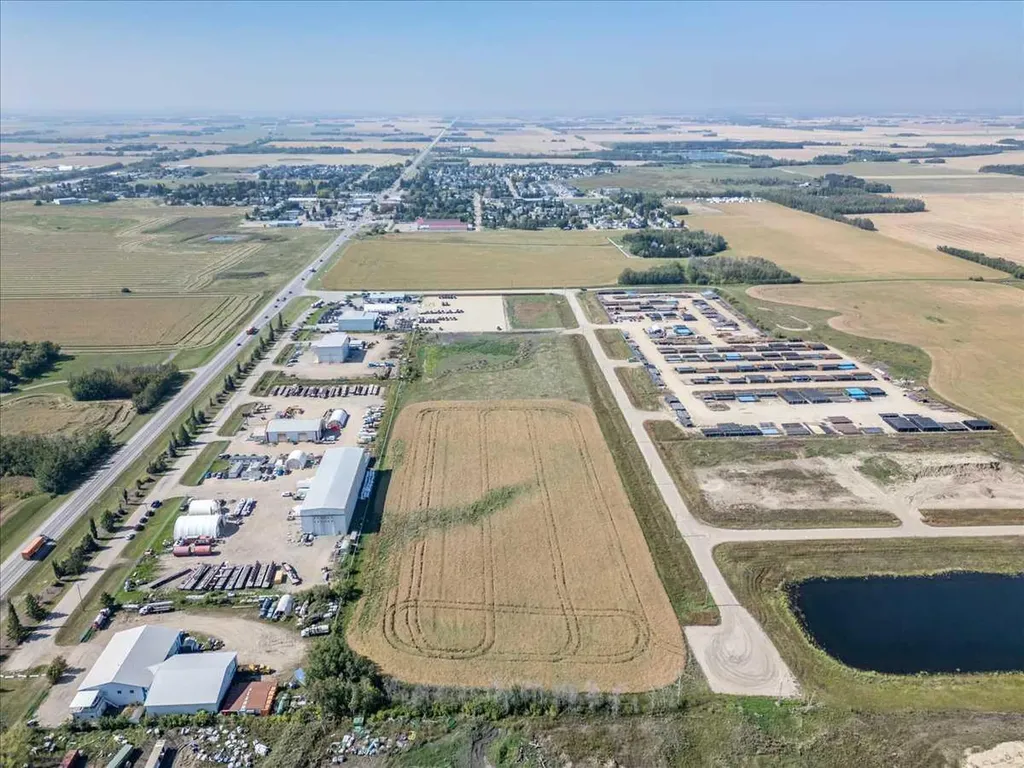 Lot 3, Block 1, Plan 2521824 Calmar AB T0C 0V0