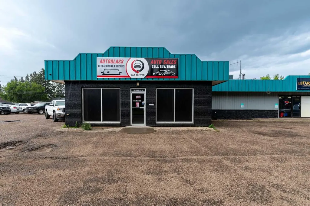 4620 44 Street Lloydminster SK S9V 0G4