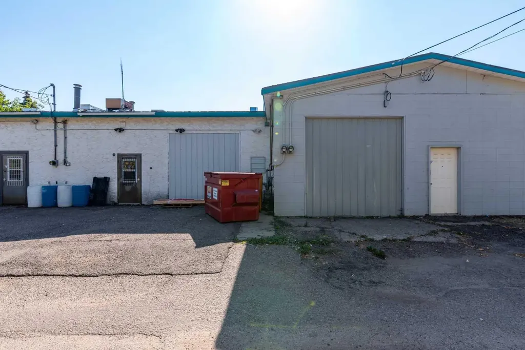 4620 44 Street Lloydminster SK S9V 0G4