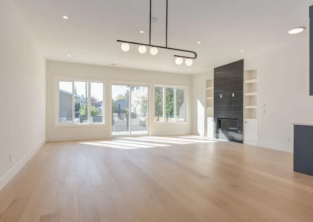 507 26 Avenue NE Calgary AB T2E 1Z6