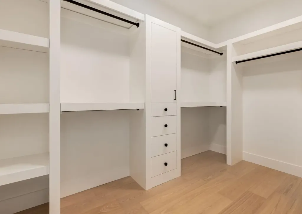507 26 Avenue NE Calgary AB T2E 1Z6