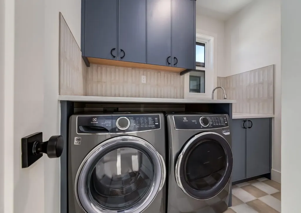 507 26 Avenue NE Calgary AB T2E 1Z6