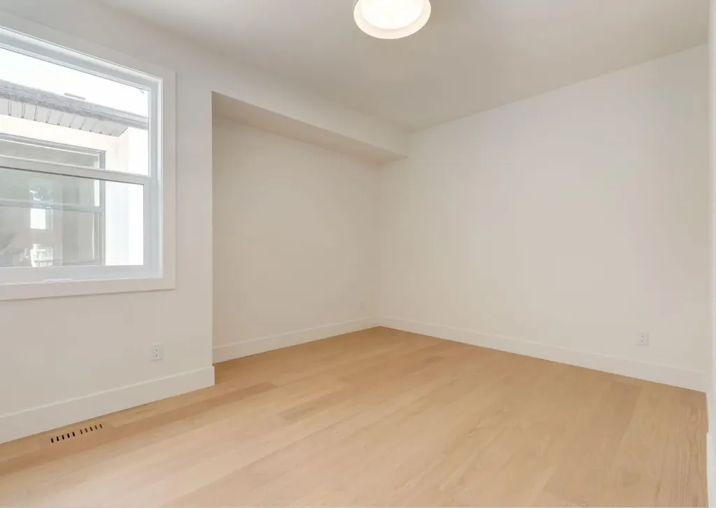 507 26 Avenue NE Calgary AB T2E 1Z6