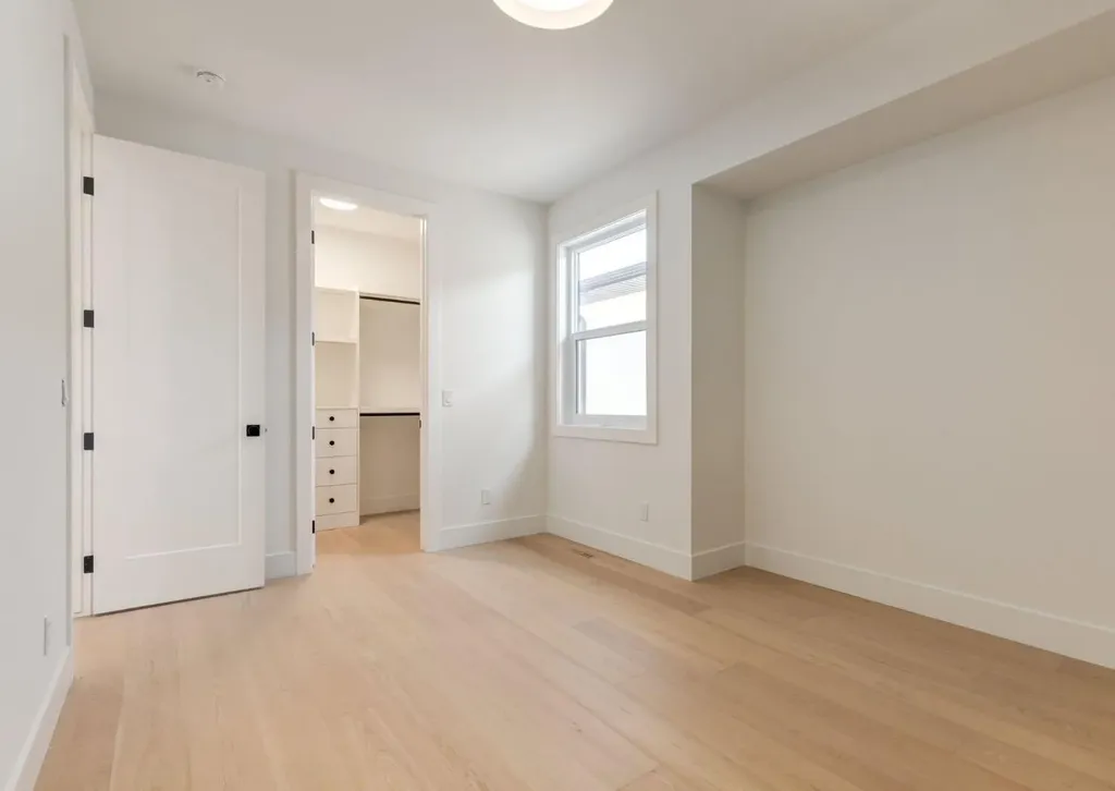 507 26 Avenue NE Calgary AB T2E 1Z6