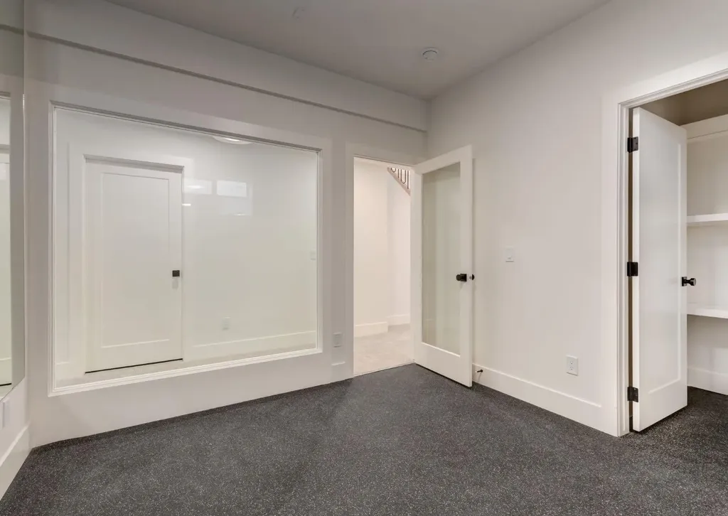 507 26 Avenue NE Calgary AB T2E 1Z6