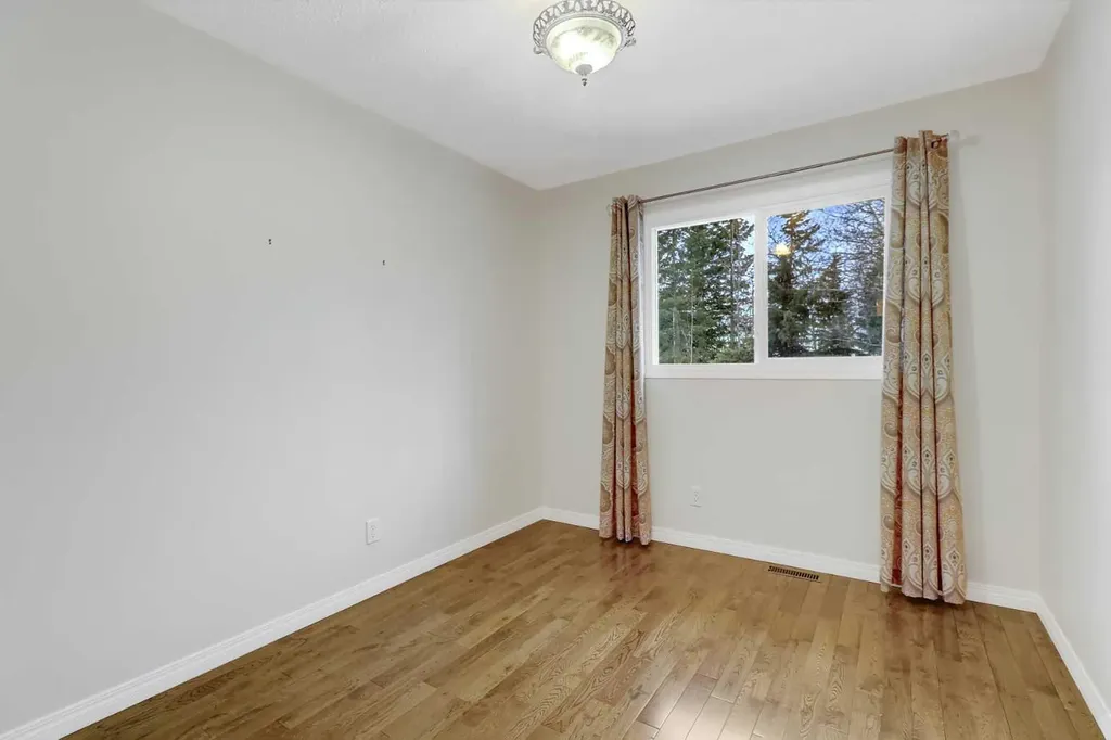 713062 Range Road 94 Beaverlodge AB T0H 0C0
