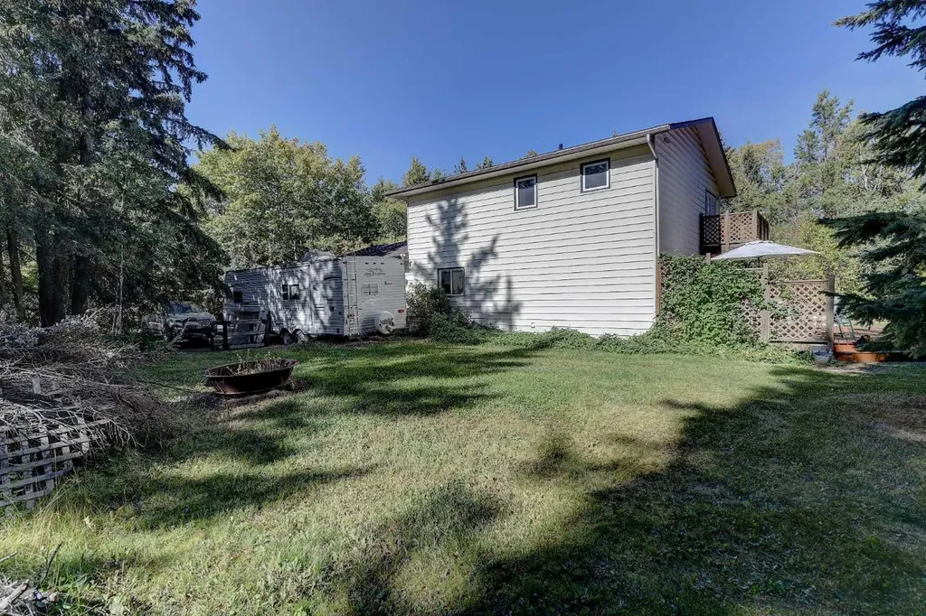 713062 Range Road 94 Beaverlodge AB T0H 0C0