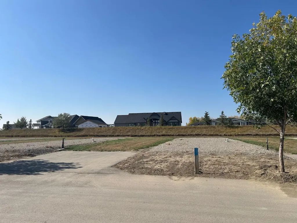 2049 Sunflower Crescent Coaldale AB T1M 0G4