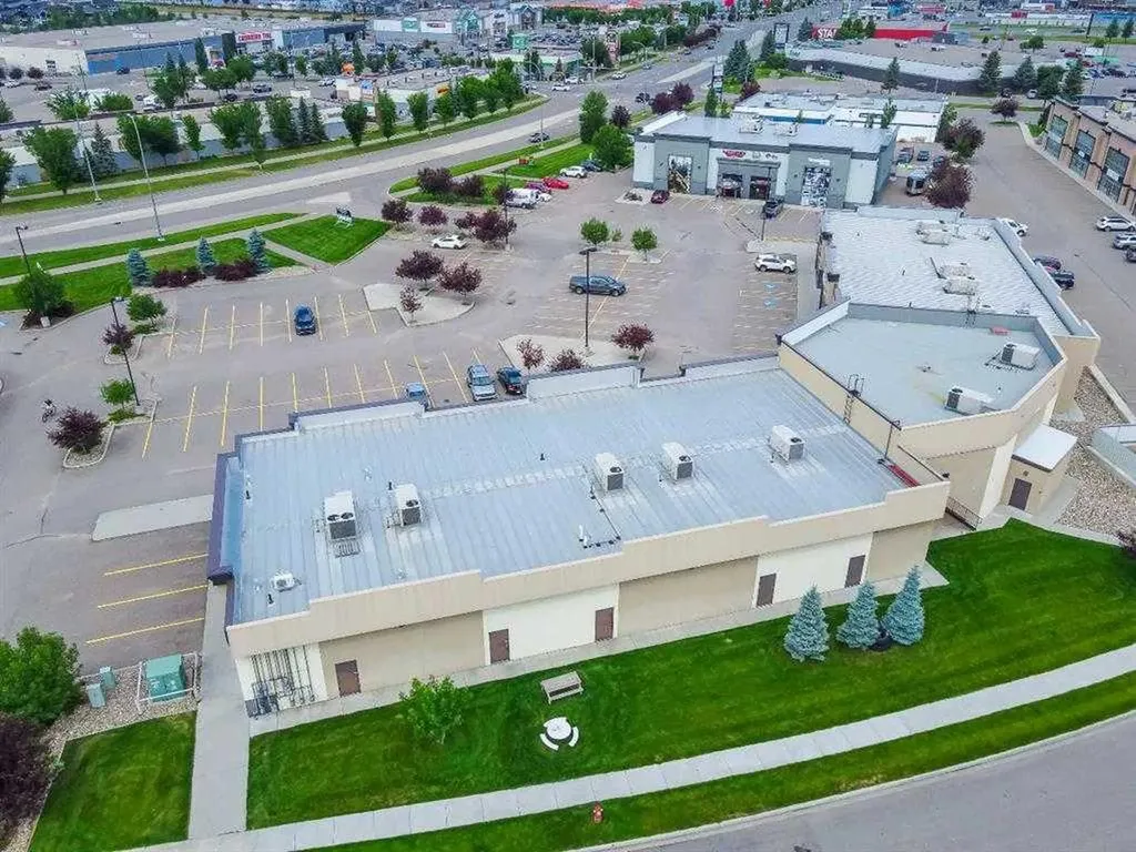 2020 Strachan Road SE Medicine Hat AB T1B 0G4