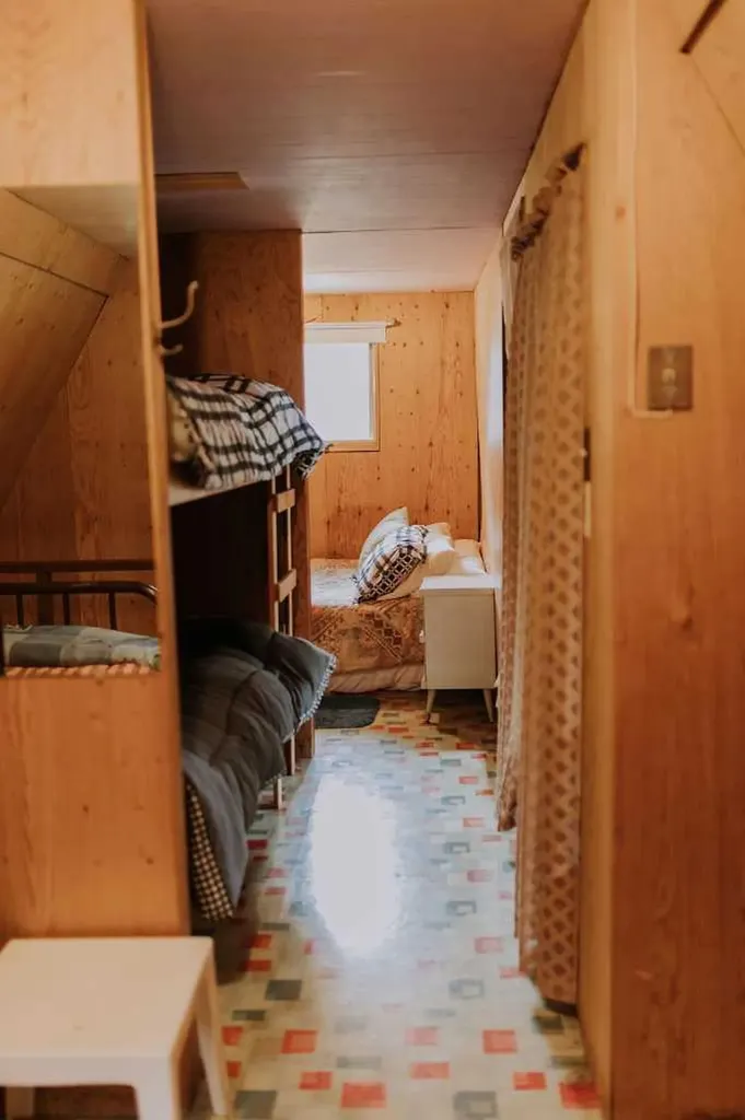 Cabin 62 Clear Lake Rural Wainwright No. 61 M.d. Of AB T9W 1S8