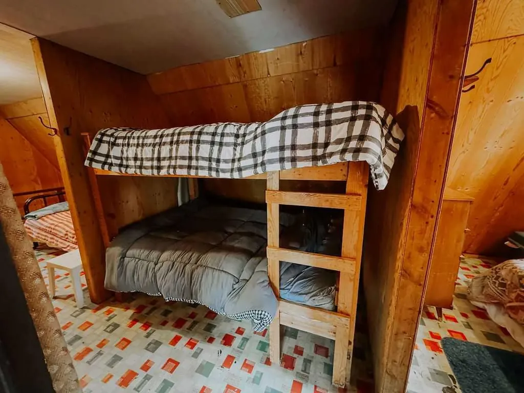 Cabin 62 Clear Lake Rural Wainwright No. 61 M.d. Of AB T9W 1S8