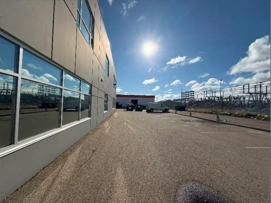10555 172 Street NW Edmonton AB T5S 1P1