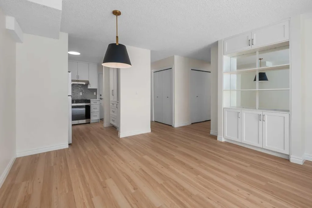 611 67 Avenue SW Calgary AB T2V0M3