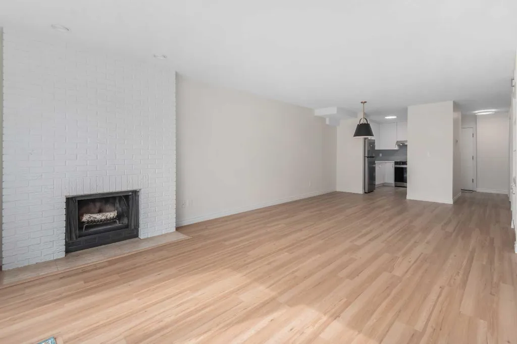 611 67 Avenue SW Calgary AB T2V0M3