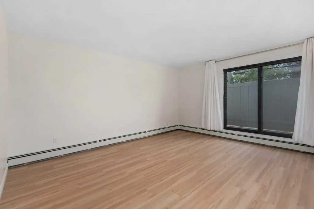 611 67 Avenue SW Calgary AB T2V0M3