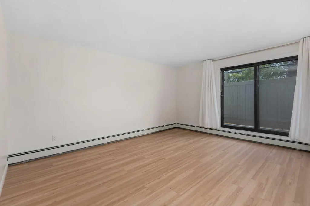 611 67 Avenue SW Calgary AB T2V0M3