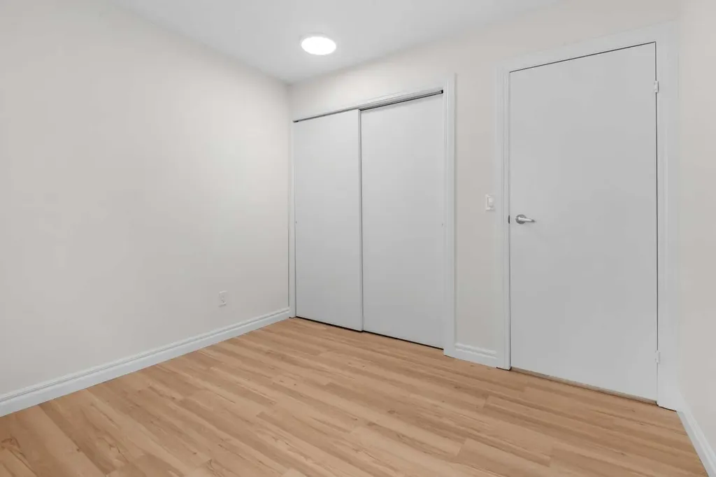 611 67 Avenue SW Calgary AB T2V0M3