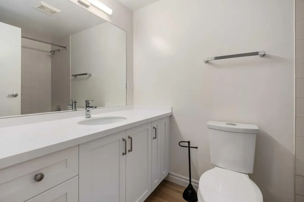 611 67 Avenue SW Calgary AB T2V0M3