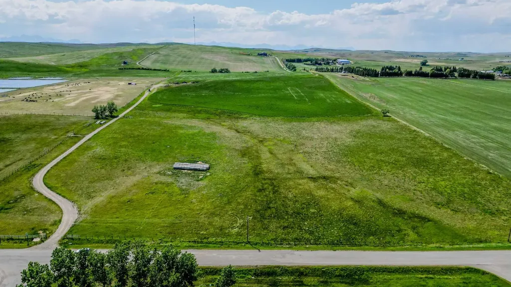 Lot 5 On Highway 501 Rural Cardston County AB T0K 0K0