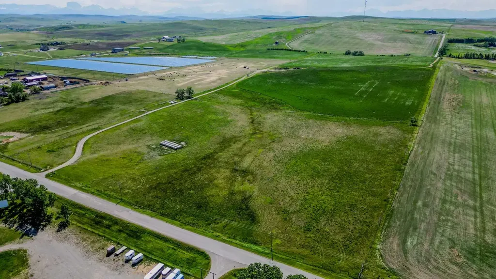 Lot 5 On Highway 501 Rural Cardston County AB T0K 0K0