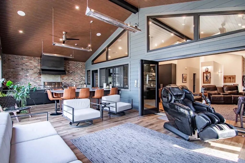 3417 Lakeshore Drive Sylvan Lake AB T4S 1B3