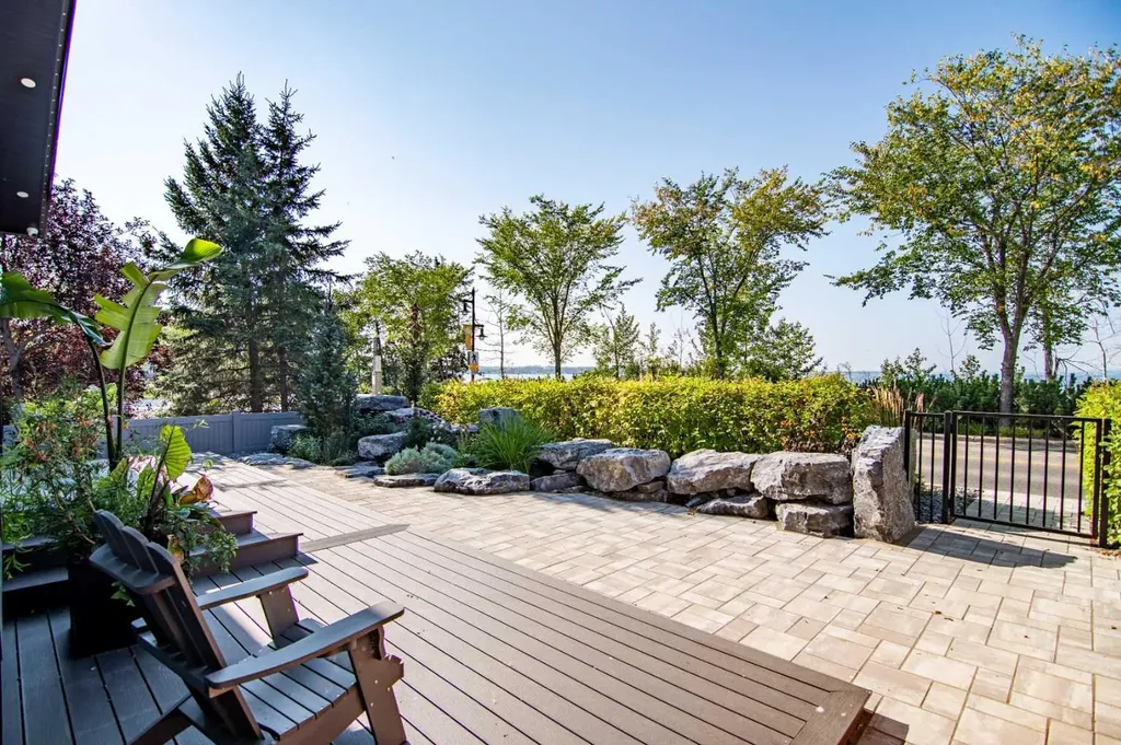 3417 Lakeshore Drive Sylvan Lake AB T4S 1B3
