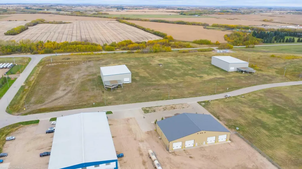 6710 66 Street Lloydminster AB T9V3R7