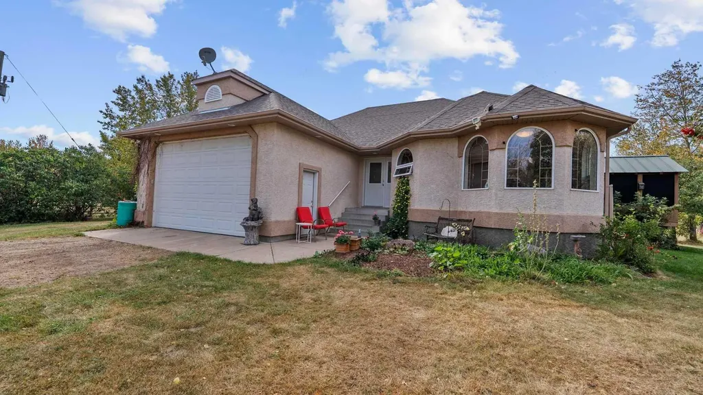 126 Beaver Drive Rural Camrose County AB T0B1M0