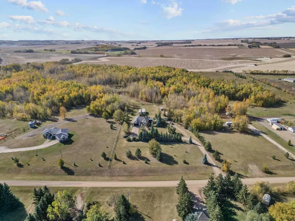 126 Beaver Drive Rural Camrose County AB T0B1M0