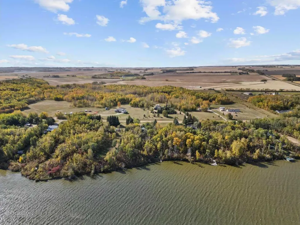 126 Beaver Drive Rural Camrose County AB T0B1M0