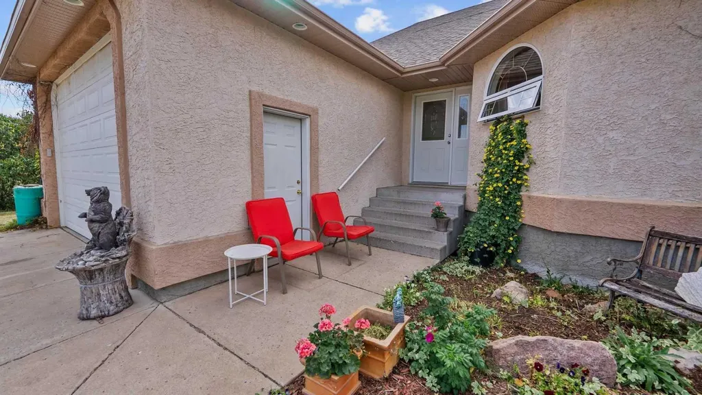 126 Beaver Drive Rural Camrose County AB T0B1M0