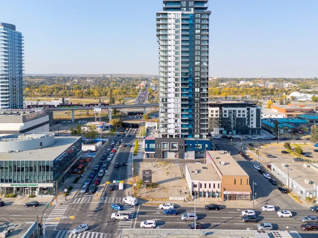 1420 11 Avenue SW Calgary AB T3C 0M8