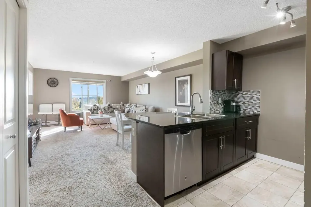 5 Saddlestone Way NE Calgary AB T3J 0S2