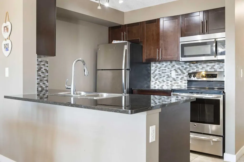 5 Saddlestone Way NE Calgary AB T3J 0S2