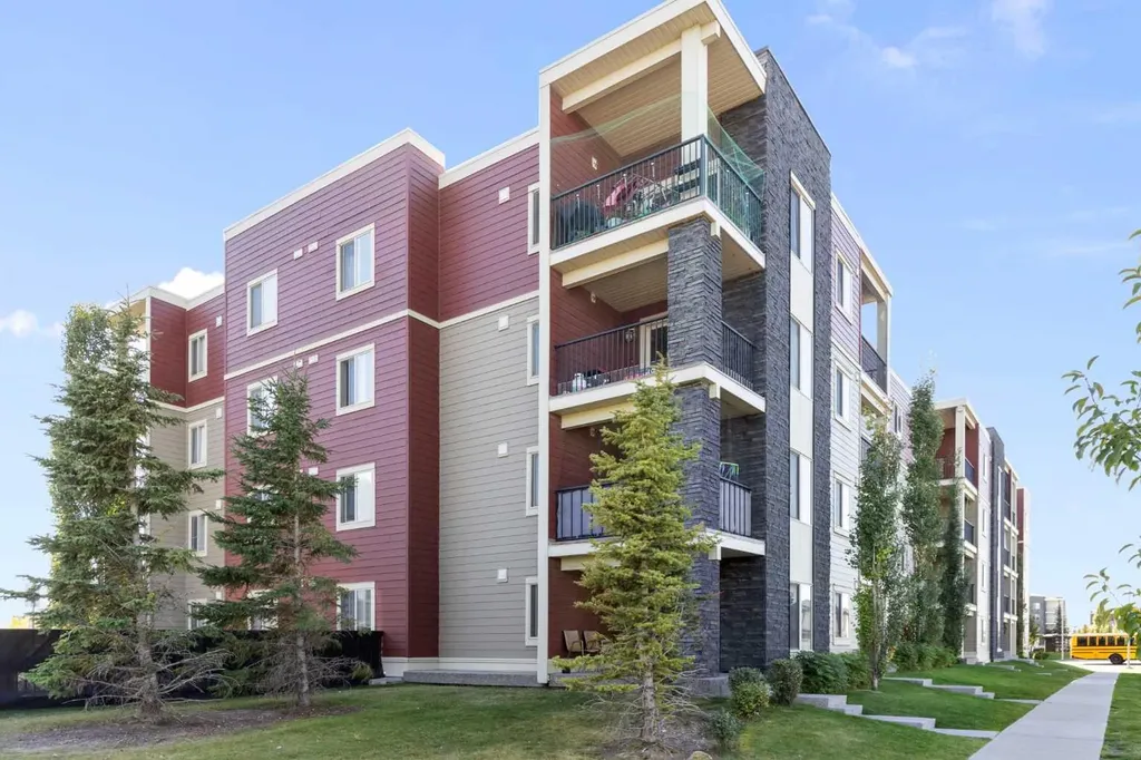 5 Saddlestone Way NE Calgary AB T3J 0S2