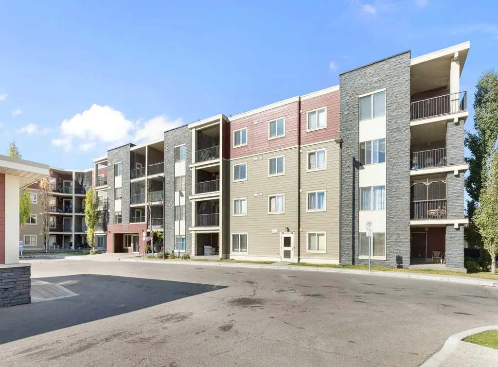 5 Saddlestone Way NE Calgary AB T3J 0S2