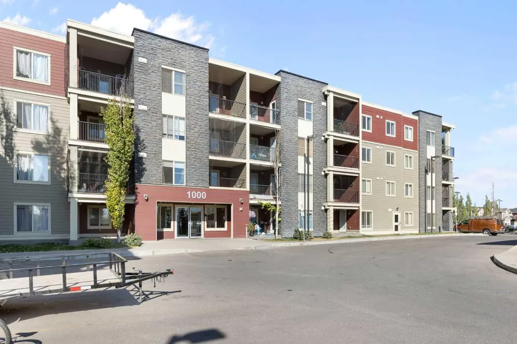 5 Saddlestone Way NE Calgary AB T3J 0S2