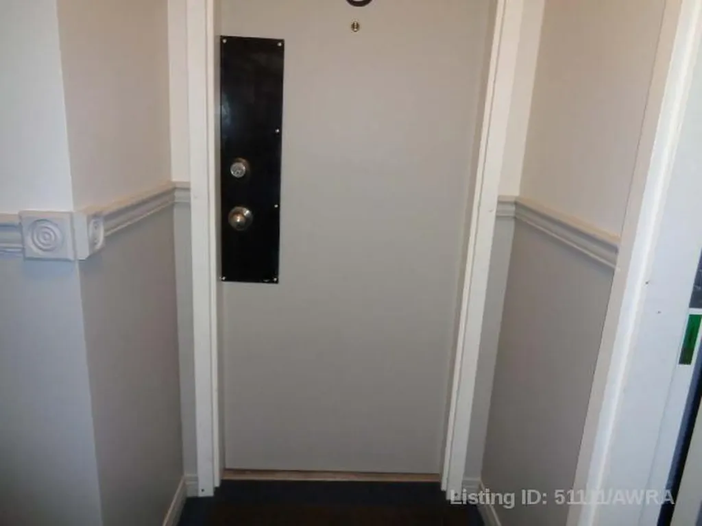 414 41 Street Edson AB T7E 1A1